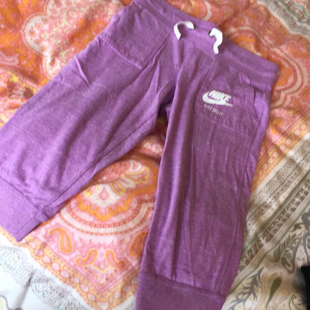 Nike capri sweat pants